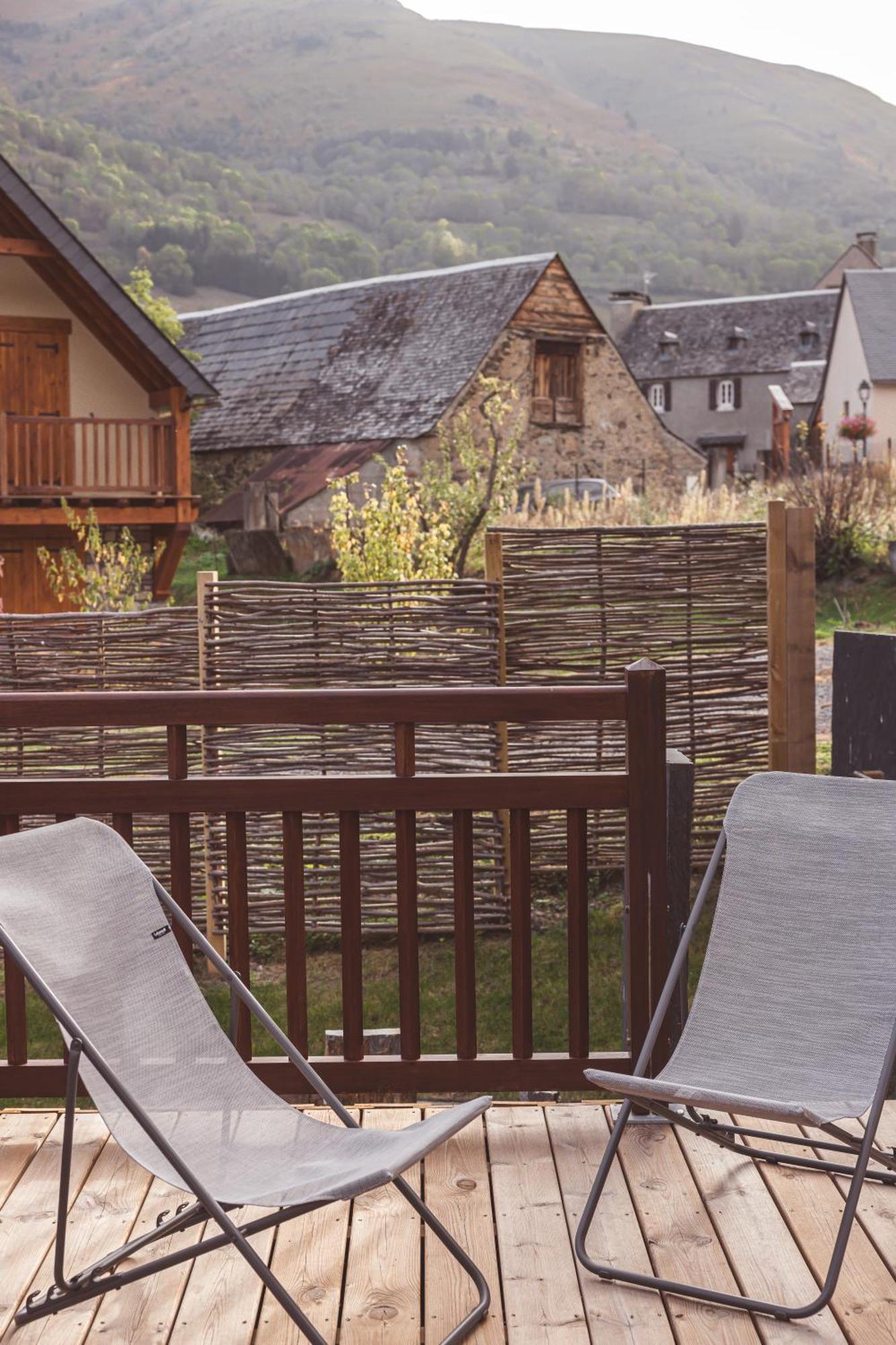 Les Hauts De Saint-Lary Exterior photo